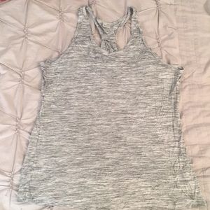 🗣 LAST CHANCE: Champion gray workout tank